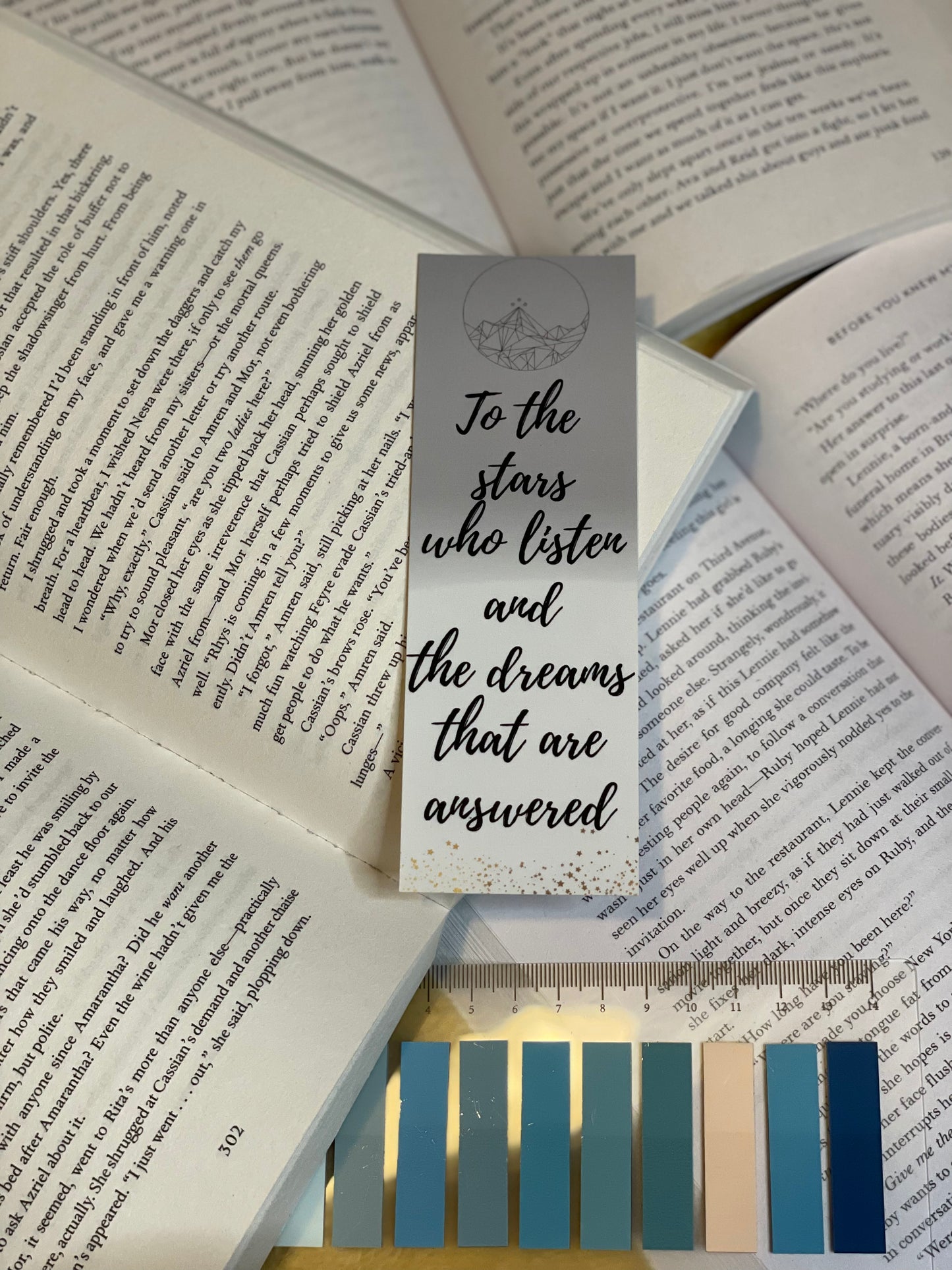 ACOMAF inspired bookmark